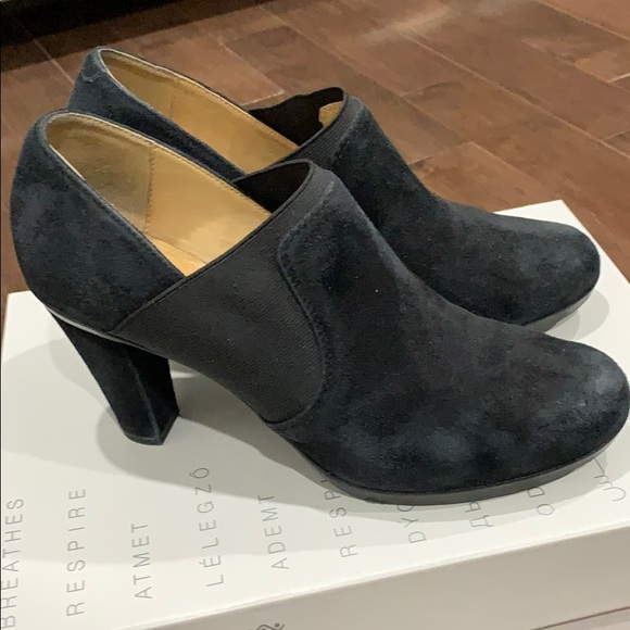 Geox Ankle Suede Booties.